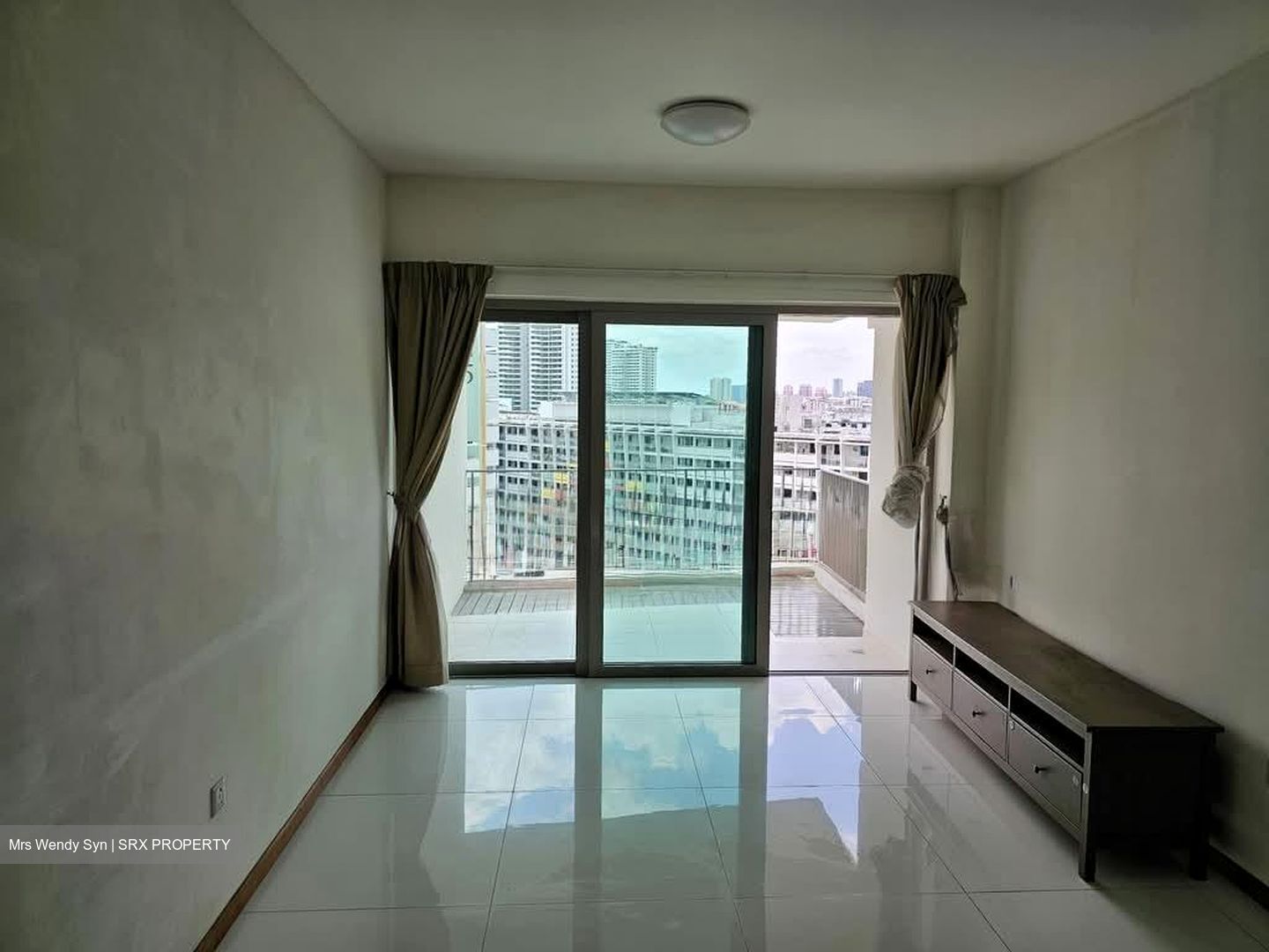 Trevista (D12), Condominium #570656241